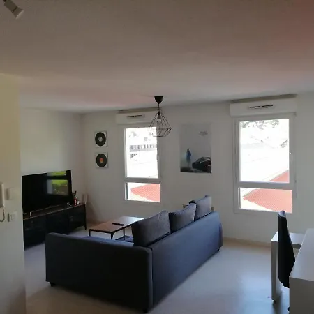 Studio Meuble 30M2 Avec Terrasse Rouen Buitenkant foto